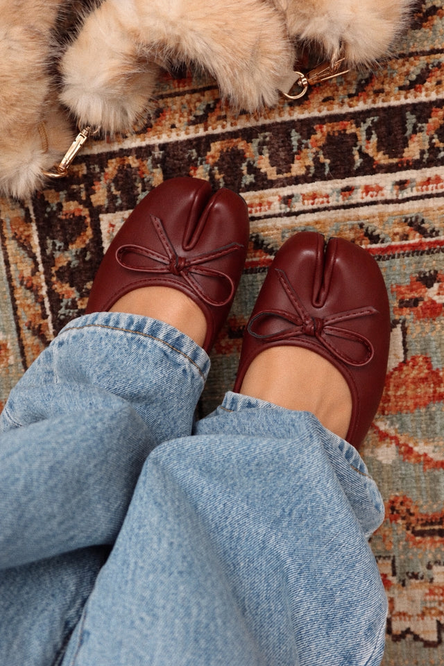 Zyra Bow Tabi Ballet Flats - Wine