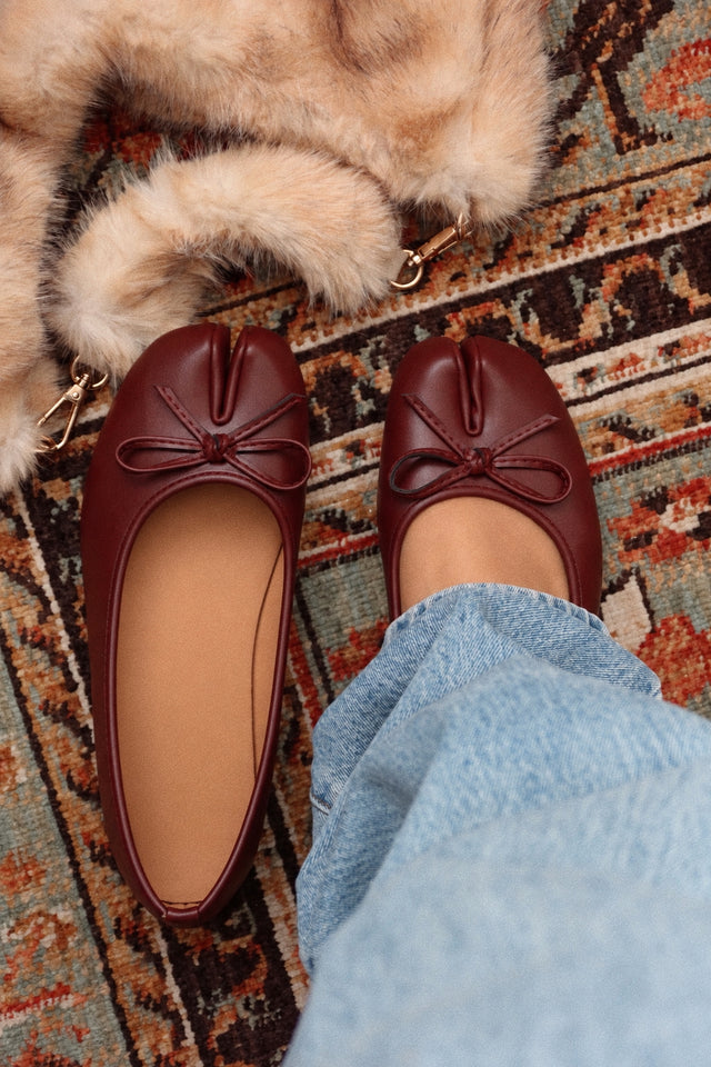 Zyra Bow Tabi Ballet Flats - Wine